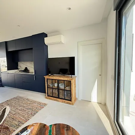 Iceberg 51 Apartment *